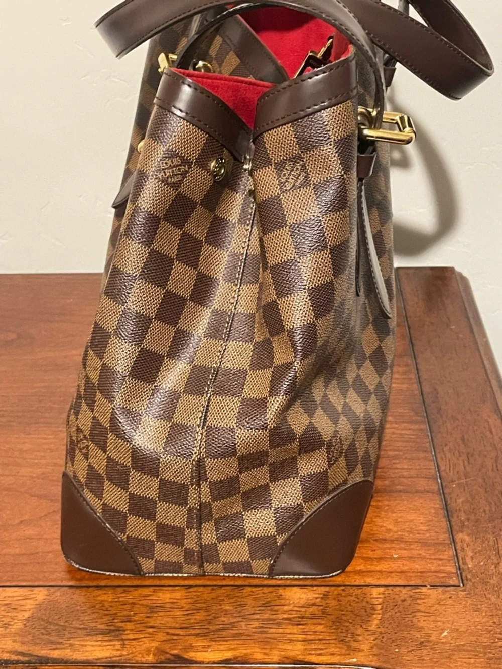 Louis Vuitton Brown Checkered Tote with Gold Plaque - Picture 3 of 8